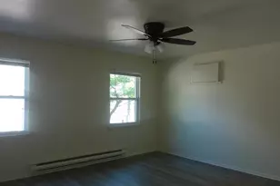 313 Wilson St, Bristol, PA 19007 - Photo 16