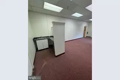 1200 Veterans #C-2, Bristol, PA 19007 - Photo 4