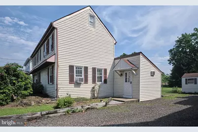 301 Main Street, Hulmeville, PA 19047 - Photo 2