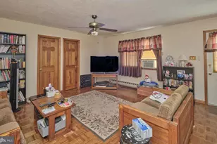 301 Main St, Hulmeville, PA 19047 - Photo 12