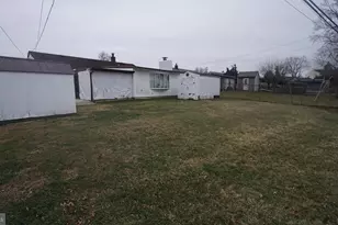 2832 Berwyn Rd, Bensalem, PA 19020 - Photo 10