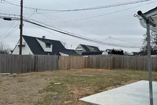 43 Towpath Rd, Levittown, PA 19056 - Photo 14