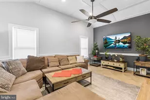 118 Blough Rd, Fairless Hills, PA 19030 - Photo 4