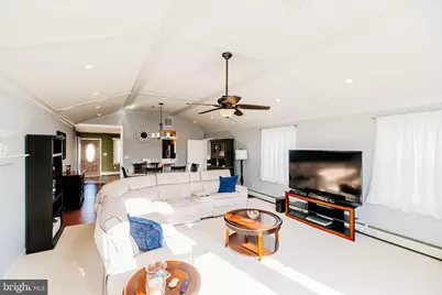 72 Thornridge Drive, Levittown, PA 19054 - Photo 18