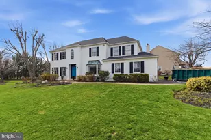 32 Marian Cir, Chalfont, PA 18914 - Photo 4