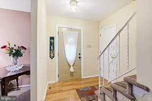 516 Winchester Rd, Warminster, PA 18974 - Photo 8