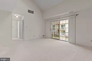 616 Society Pl, Newtown, PA 18940 - Photo 6