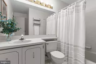 616 Society Pl, Newtown, PA 18940 - Photo 18