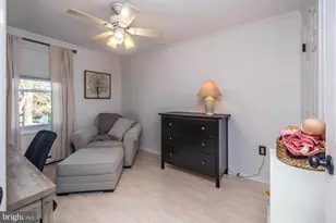 858 Avenue E, Langhorne, PA 19047 - Photo 20