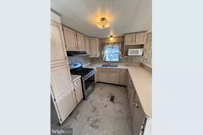 4543 Magnolia Avenue, Feasterville-Trevose, PA 19053 - Photo 16