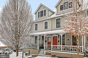 55 Buttonwood St, New Hope, PA 18938 - Photo 1