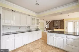 6 Mt View Ct, Newtown, PA 18940 - Photo 16