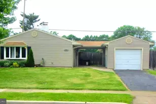 59 Graystone Ln, Levittown, PA 19055 - Photo 1