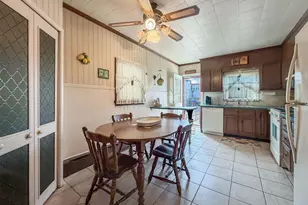 912 Jefferson Ave, Bristol, PA 19007 - Photo 8