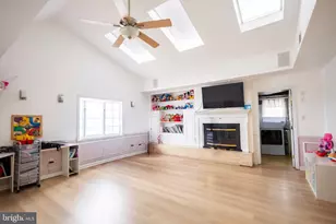 24 Rose Apple, Levittown, PA 19056 - Photo 4