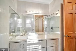 853 Green Ridge Cir, Feasterville-Trevose, PA 19053 - Photo 28