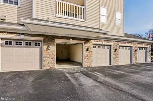 4 Falcon Dr, Holland, PA 18966 - Photo 22