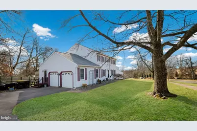 1267 Holly Road, Warrington, PA 18976 - Photo 2