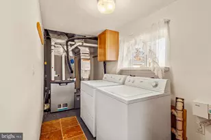 215 Blough Ct, Fairless Hills, PA 19030 - Photo 18