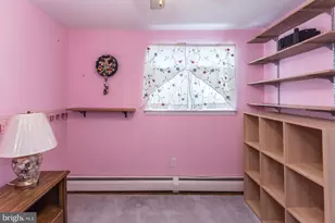 1036 Oakwood Dr, Warminster, PA 18974 - Photo 58