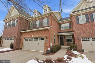 1246 St James Dr, Langhorne, PA 19047 - Photo 1