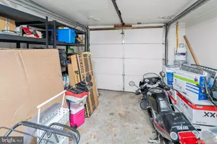 137 Idlewild Rd, Levittown, PA 19057 - Photo 24