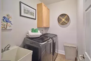 21 S Lincoln Ave, Newtown, PA 18940 - Photo 24