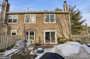 1613 Lakeview Cir, Yardley, PA 19067 - Photo 44