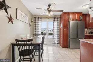 682 Trenton Rd, Fairless Hills, PA 19030 - Photo 10