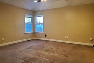 2667 Woodsview Dr, Bensalem, PA 19020 - Photo 16