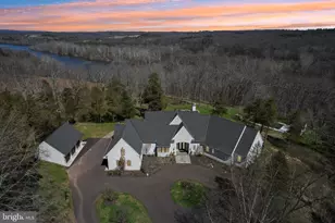 2 Cedar Ln, Erwinna, PA 18920 - Photo 2
