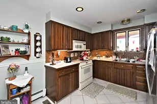 219 Rosewood Ave, Feasterville-Trevose, PA 19053 - Photo 12