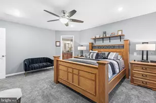 158 Wiltshire Ln, Warminster, PA 18974 - Photo 30