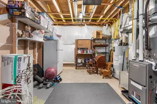 158 Wiltshire Ln, Warminster, PA 18974 - Photo 44