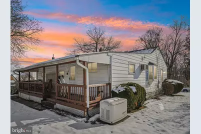 120 Hillcrest Avenue, Morrisville, PA 19067 - Photo 2