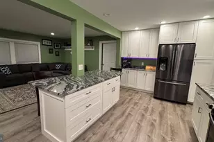 5 June Rd, Levittown, PA 19056 - Photo 6