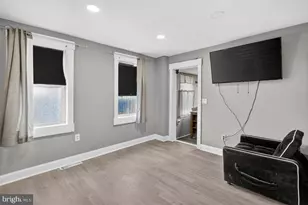 635 Spruce St, Bristol, PA 19007 - Photo 6