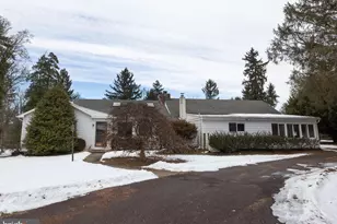 6106 Lower York Rd, New Hope, PA 18938 - Photo 1