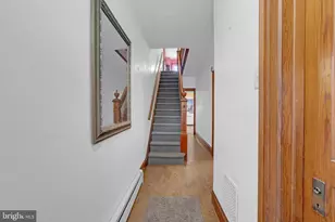 619 Juniper St, Quakertown, PA 18951 - Photo 2