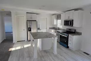 9 Woodedge Dr, Quakertown, PA 18951 - Photo 4