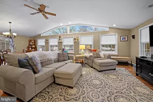 1501 Keystone Dr, Hatfield, PA 19440 - Photo 18