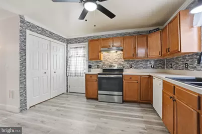 5723 Atkins Avenue, Bristol, PA 19007 - Photo 8