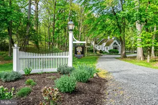 2959 Burnt House Hill Rd, Doylestown, PA 18902 - Photo 6