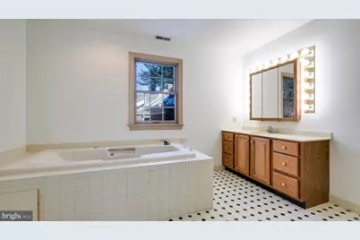 45 Latham Court, Doylestown, PA 18901 - Photo 34