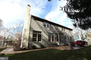 112 Steeplechase Dr, Doylestown, PA 18901 - Photo 4