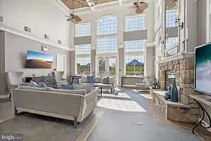 305 Cherrywood Ct, Perkasie, PA 18944 - Photo 8