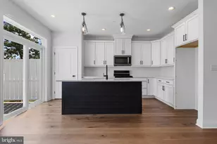 435 Reagans Ln, Chalfont, PA 18914 - Photo 6