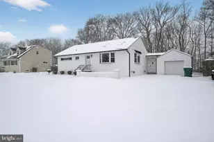 3525 Rockview Dr, Bristol, PA 19007 - Photo 2