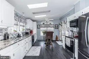 97 Acorn Ct E, New Hope, PA 18938 - Photo 10