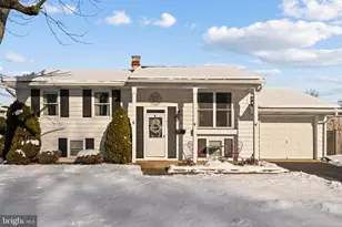 1021 Brookfield Cir, Quakertown, PA 18951 - Photo 1